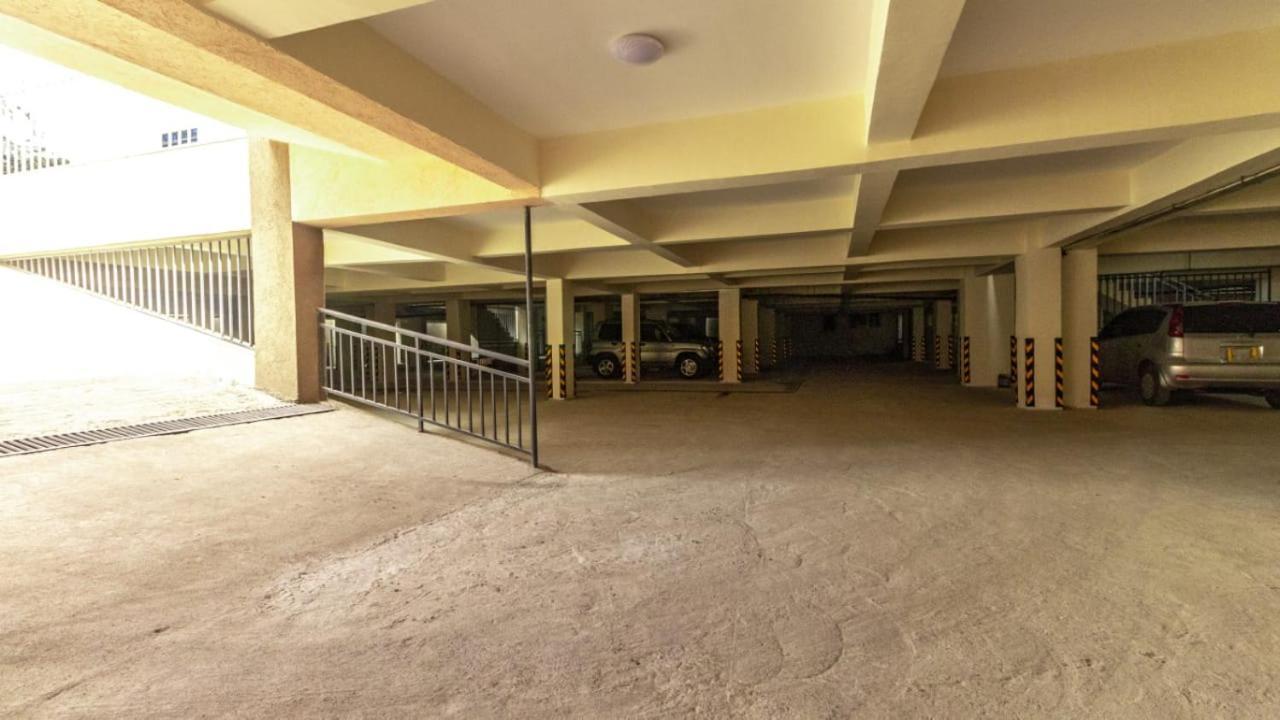 Ruthys Apartment Ναϊρόμπι Εξωτερικό φωτογραφία